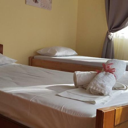 Dimitris & Vassiliki'S Apartment ポッシディ エクステリア 写真