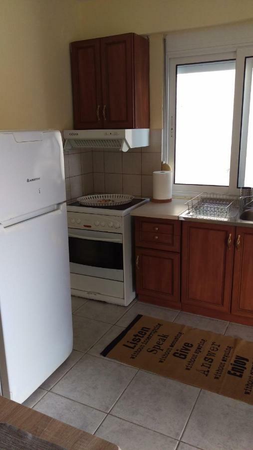 Dimitris & Vassiliki'S Apartment ポッシディ エクステリア 写真